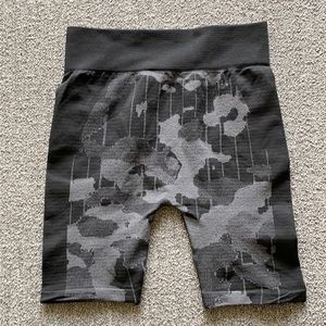 Cute camo stretch shorts